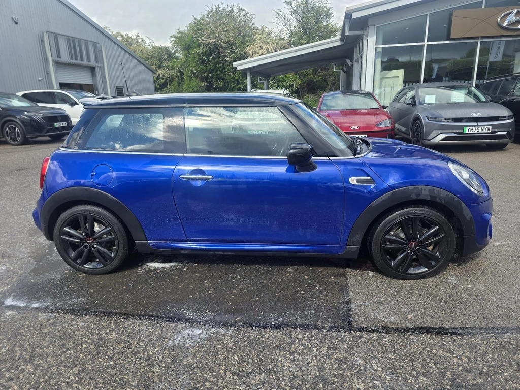 Mini Hatch 1.5 Cooper Sport II YG20PXC Blue #2