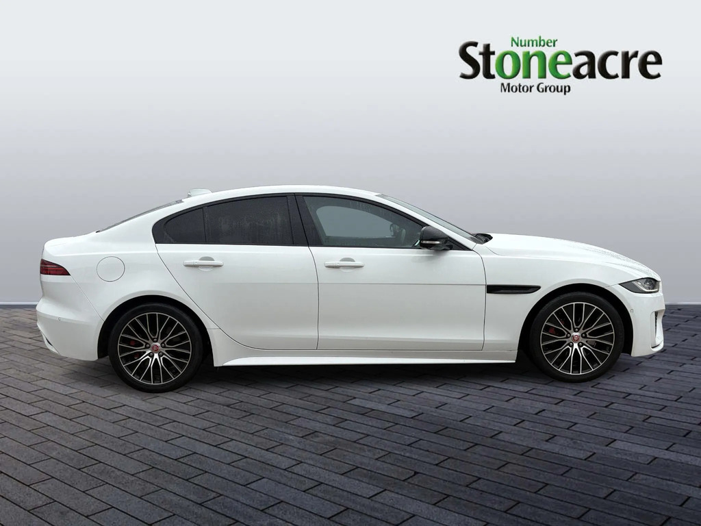 Jaguar XE 2.0 D200 Mhev R-dynamic Se Euro 6 Ss FV21GPK #2