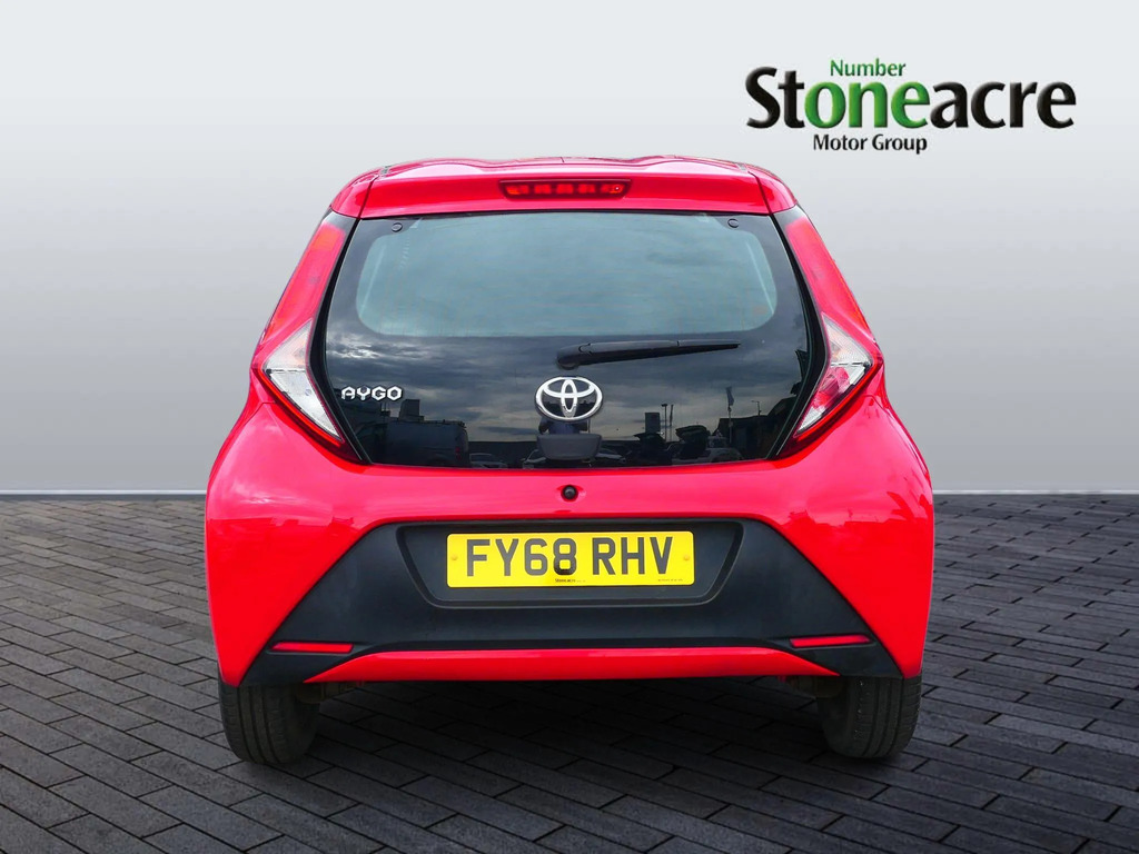 Toyota Aygo 1.0 Vvt-i X Euro 6 FY68RHV #6
