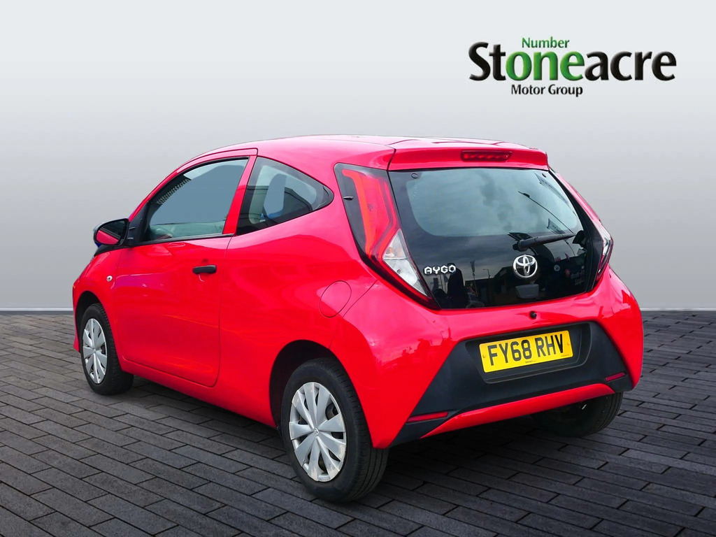 Toyota Aygo 1.0 Vvt-i X Euro 6 FY68RHV #4