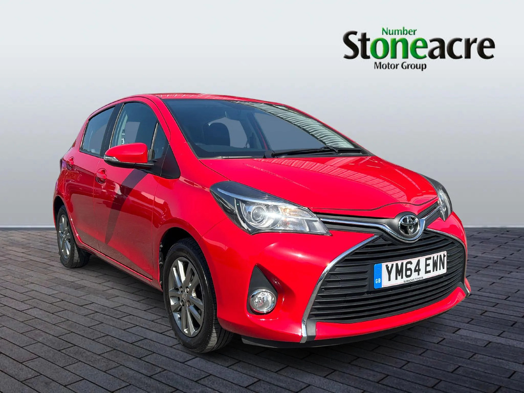 Toyota Yaris 1.33 Vvt-i Icon Red