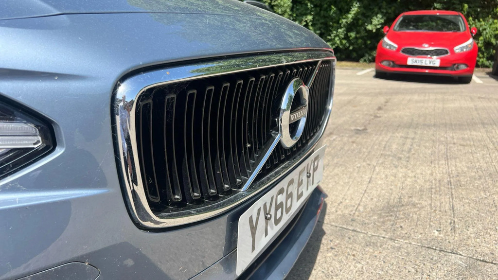 Volvo S90 Saloon Black #34