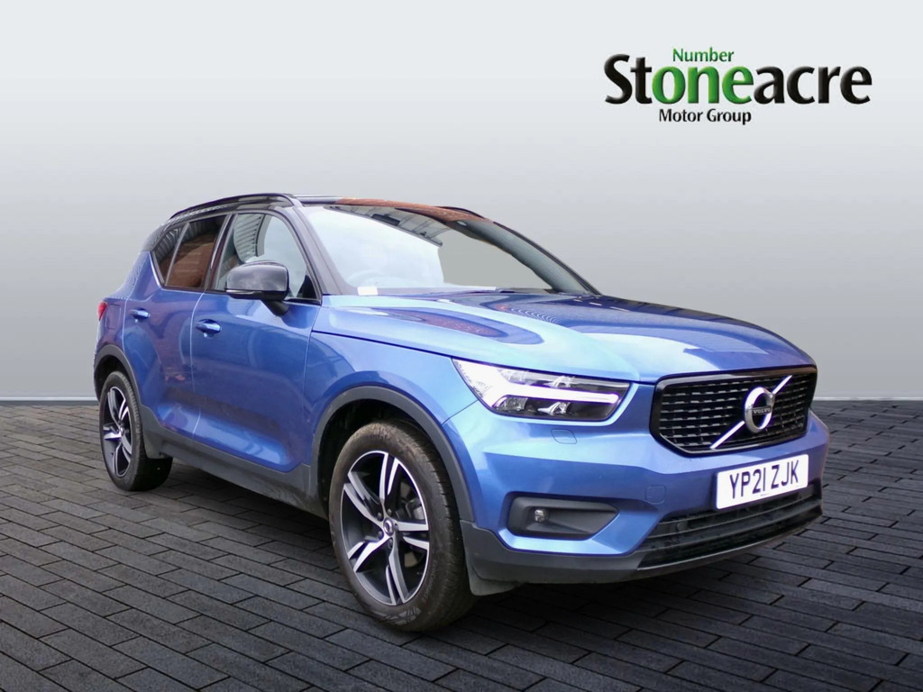 Volvo XC40 R-design T3 163 Hp 