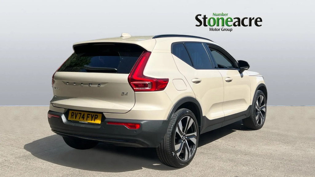 Volvo XC40 2.0 B4 Mhev Ultra Dark Dct Euro 6 Ss RV74FYP #2