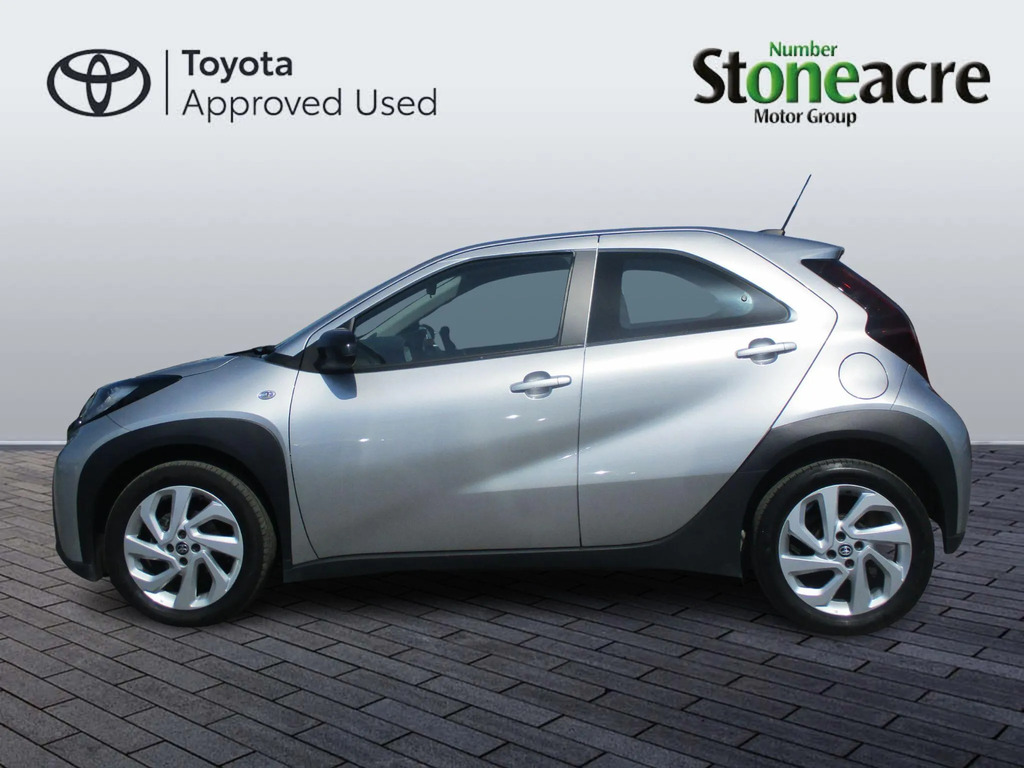 Toyota Aygo X 1.0 Vvt-i Pure NG23UFC  #5