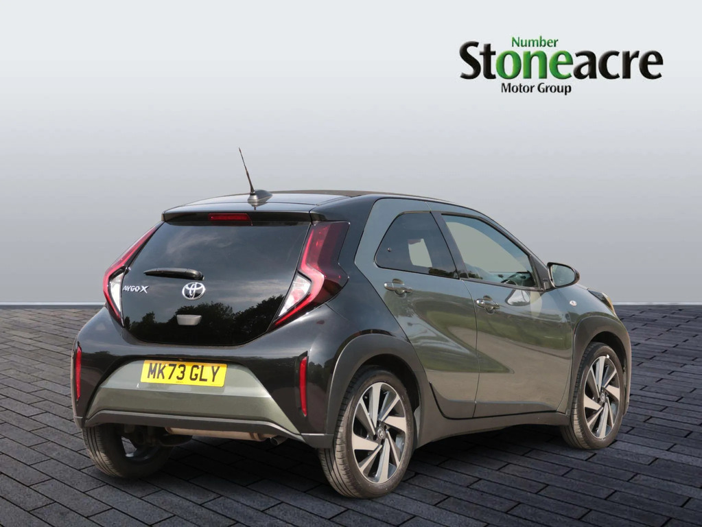 Toyota Aygo X 1.0 Vvt-i Edge MK73GLY #3