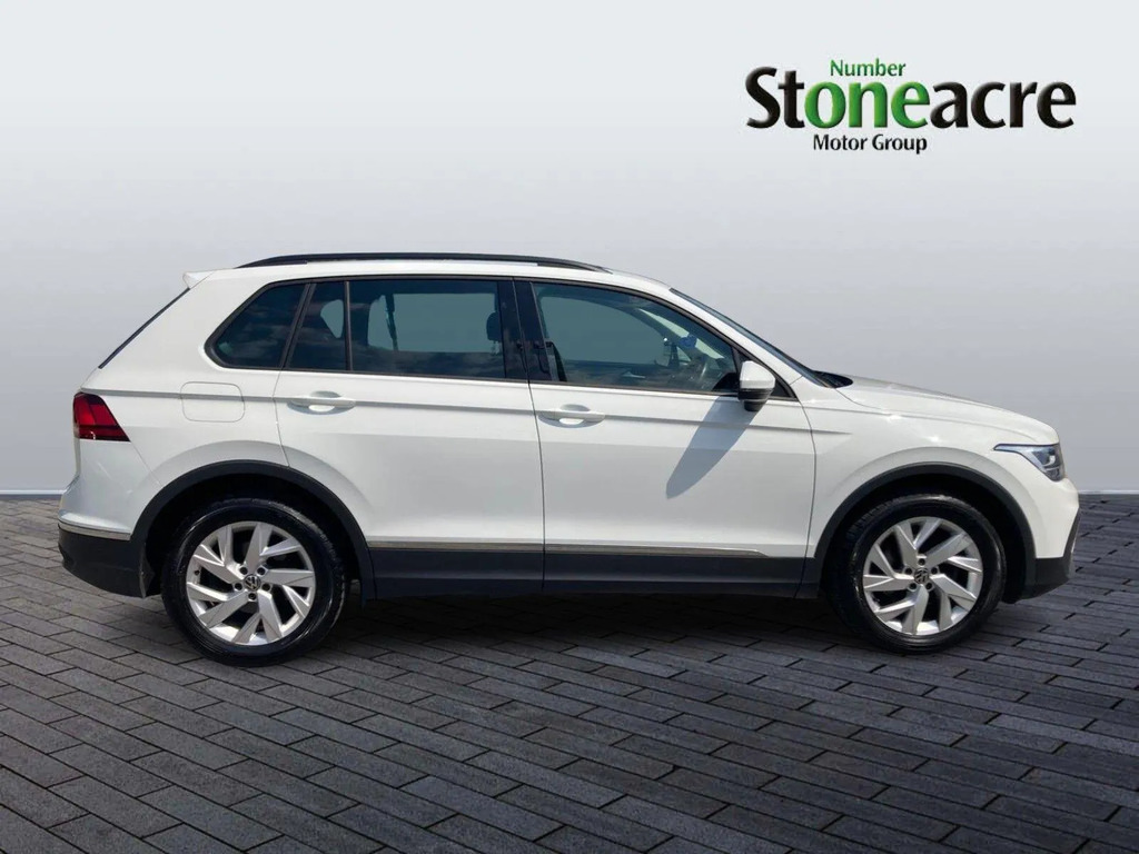 Volkswagen Tiguan 1.5 Tsi Life Euro 6 Ss YY22HYC  #2