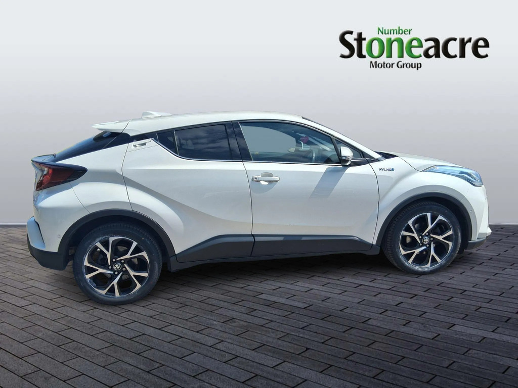 Toyota C-Hr 1.8 Hybrid Design SA21MJU White #2