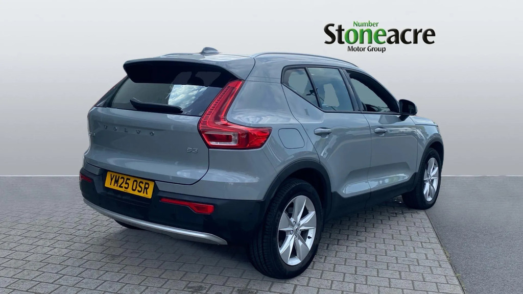 Volvo XC40 Core B3 163 Hp YM25OSR  #2