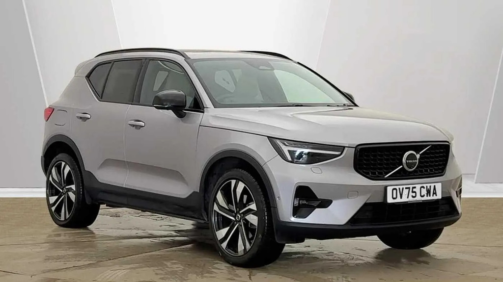 Volvo XC40 2.0 B4 Mhev Ultra Dark Dct Euro 6 Ss 