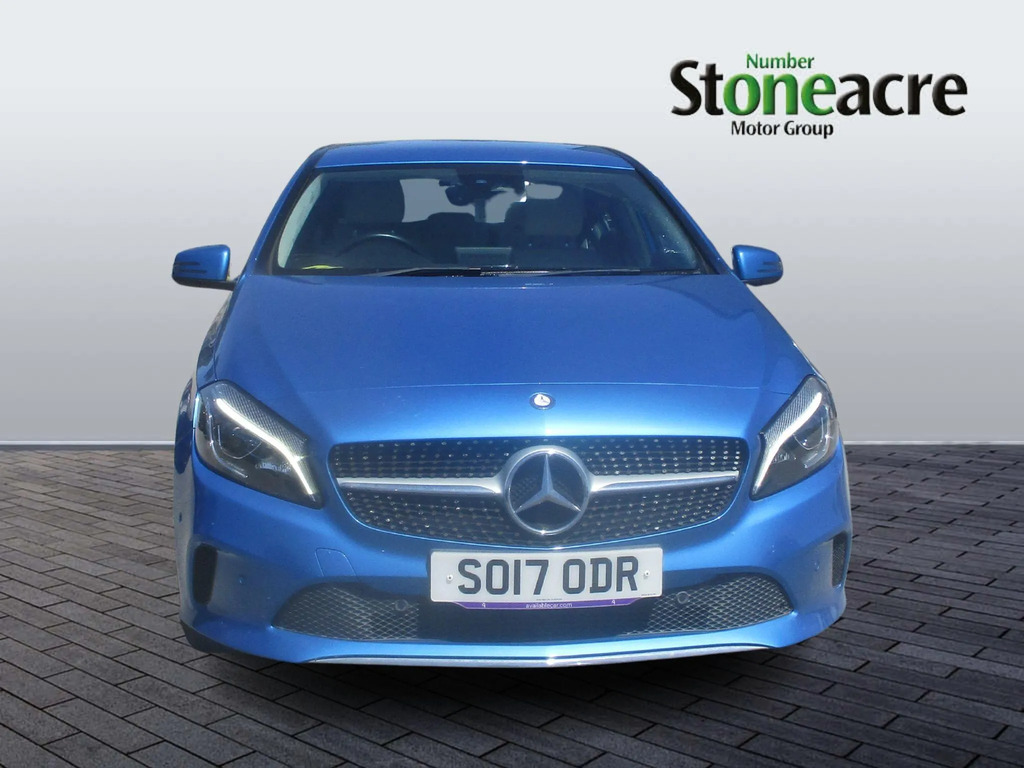 Mercedes-Benz A Class 1.6 A160 Sport Premium 7G-dct Euro 6 Ss SO17ODR Blue #2