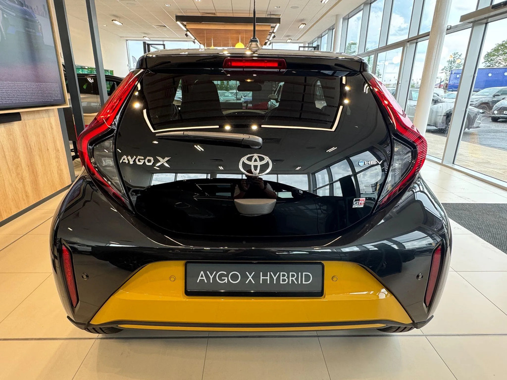 Toyota Aygo X 1.5H Gr Sport Cvt Euro 6 Ss NV75WWE #4