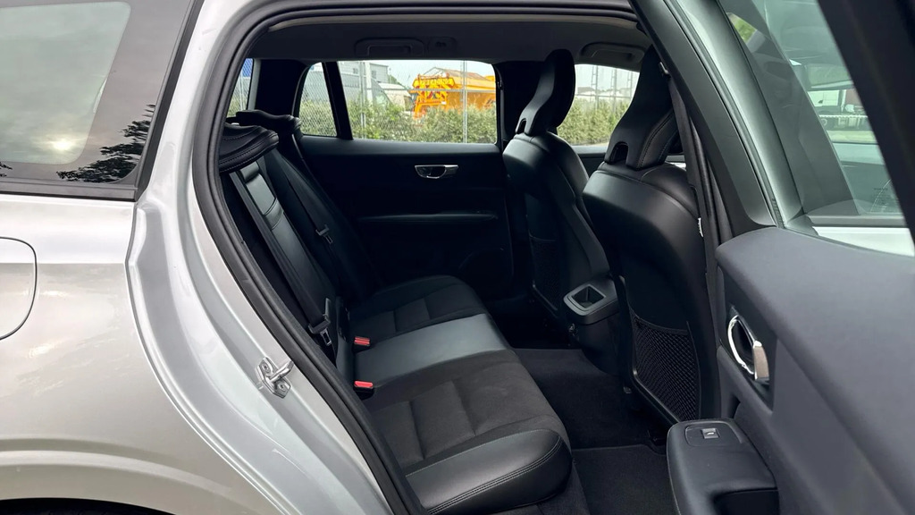 Volvo V60 2.0 D4 Momentum Euro 6 Ss #6