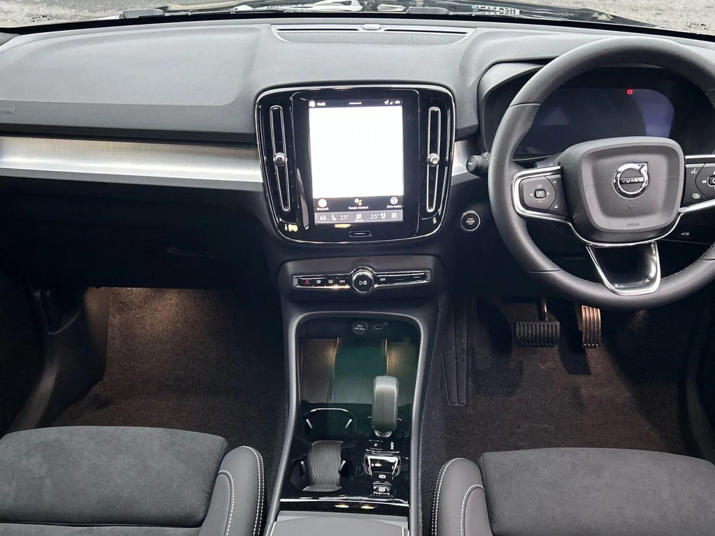 Volvo XC40 2.0 B4 Mhev Plus Black Edition Dct Euro 6 S RO75MPV  #6