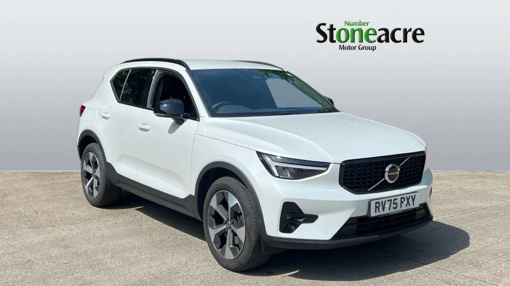 Volvo XC40 2.0 B4p Plus Dark 
