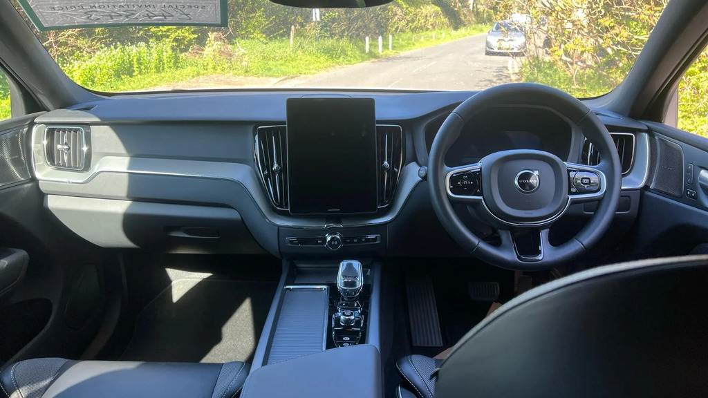 Volvo XC60 2.0 B5 Mhev Plus Black Edition Awd Euro 6 S WF75FNT #5