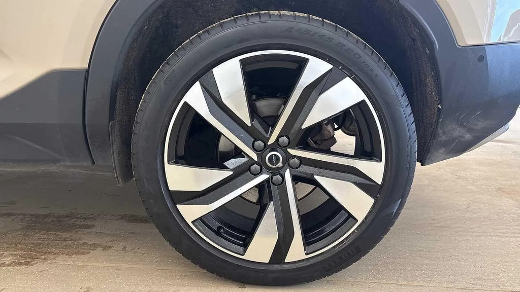 Volvo XC40 2.0 B3 Mhev Ultra Bright Dct Euro 6 Ss RF25GZU  #4