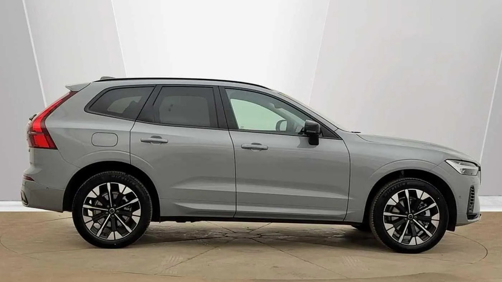 Volvo XC60 2.0 T8 18.8Kwh Ultra Dark Awd Euro 6 Ss OY26YHV #2