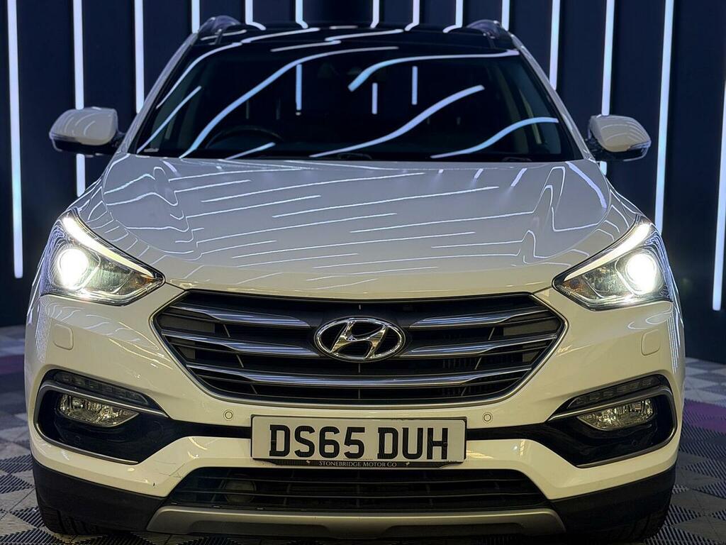 Hyundai Santa Fe 2.2 Crdi Blue Drive Premium Se 4Wd Euro 6 Ss DS65DUH White #4