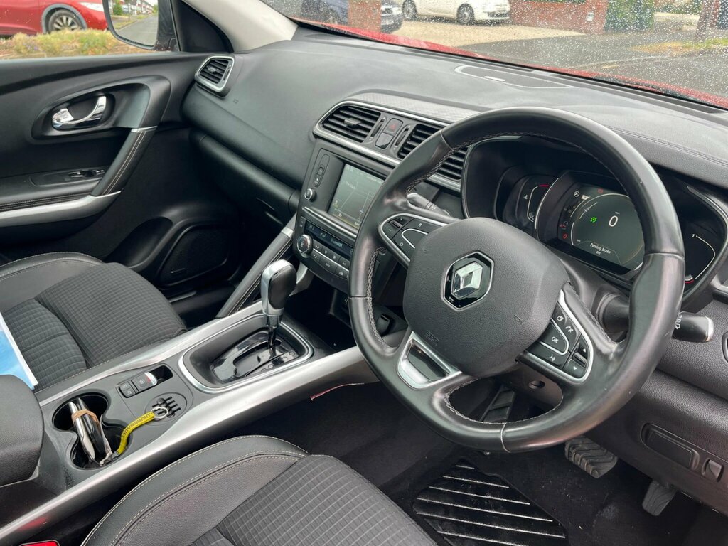 Renault Kadjar 1.5 Dci Signature Nav Edc Euro 6 Ss GL16LUA Red #5