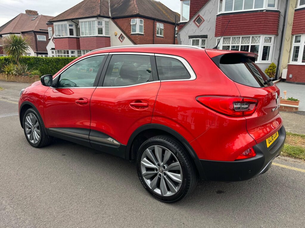 Renault Kadjar 1.5 Dci Signature Nav Edc Euro 6 Ss GL16LUA Red #2