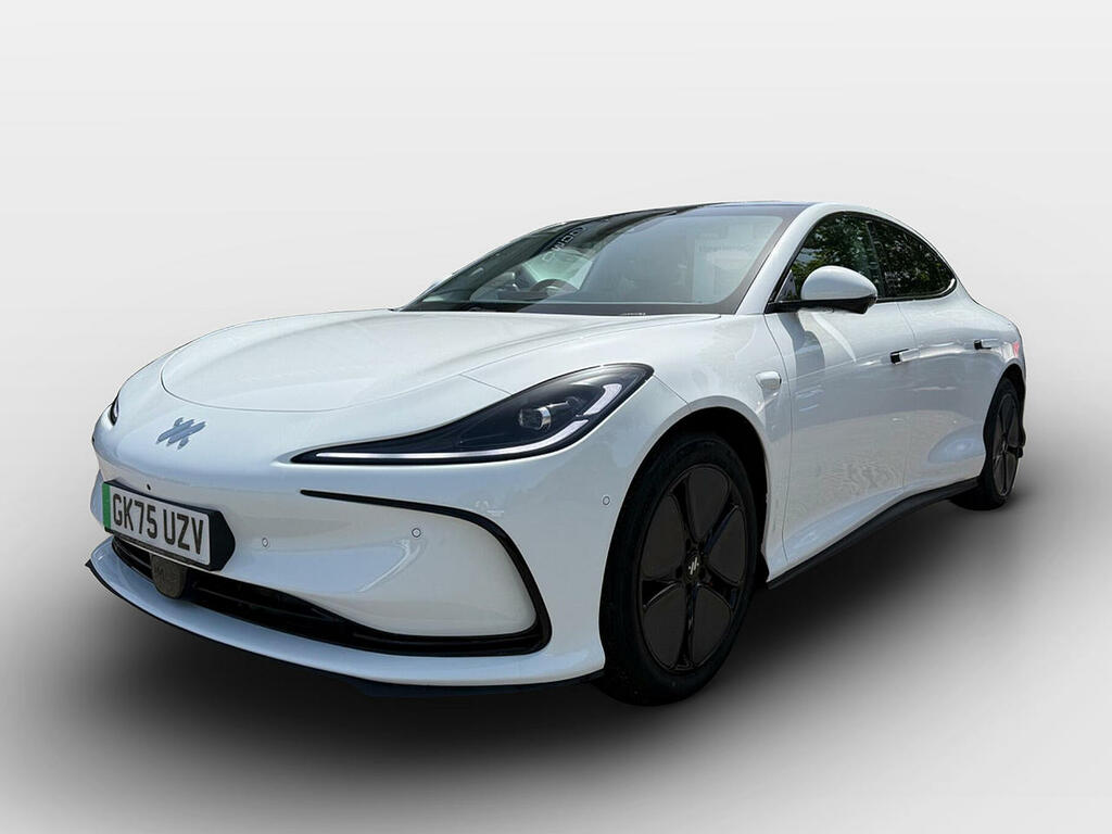 MG IM5 217Kw Standard Range 75Kwh GK75UZV White #3