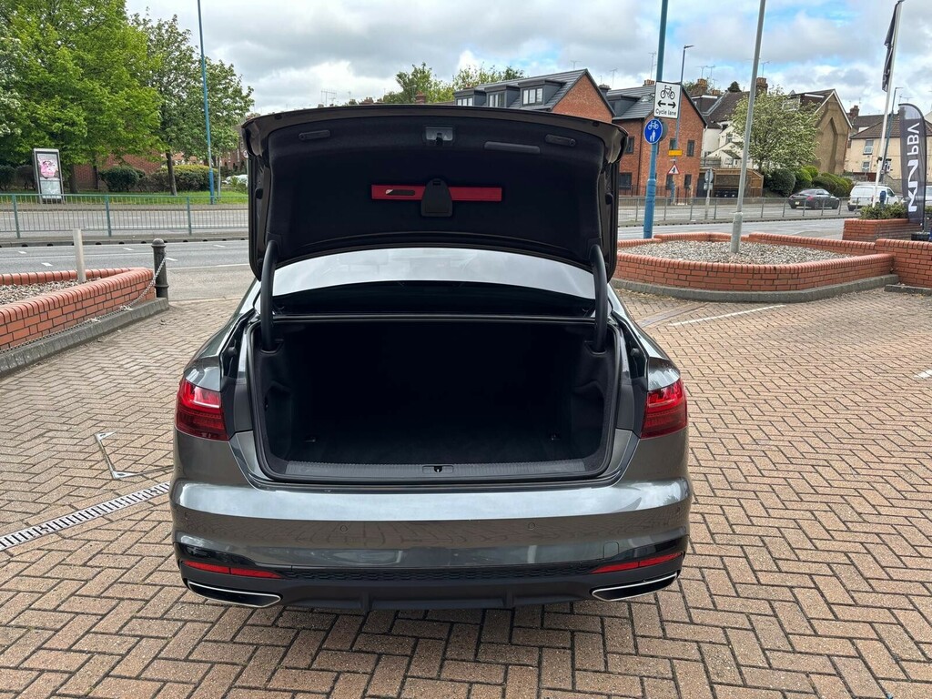 Audi A4 40 Tfsi 204 Black Edition S Tronic WN22LJU Grey #5