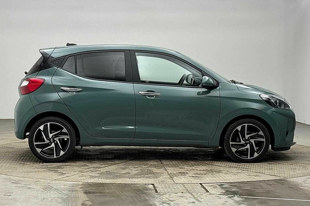 Hyundai I10 1.2 79 Premium Nav EN25TKA Green #3