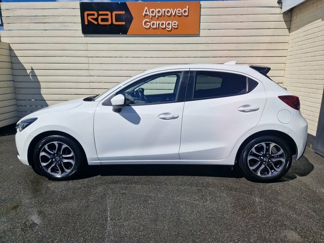 Mazda 2 1.5 Skyactiv-g Sport Nav Hatchback Man DL18YLF White #5