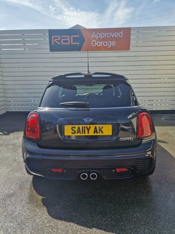 Mini Hatch 2.0 Cooper S Hatchback Steptronic Euro SA11YAK Black #3