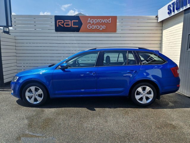 Skoda Octavia 1.6 Tdi Se L Estate Euro 6 S S Blue #5