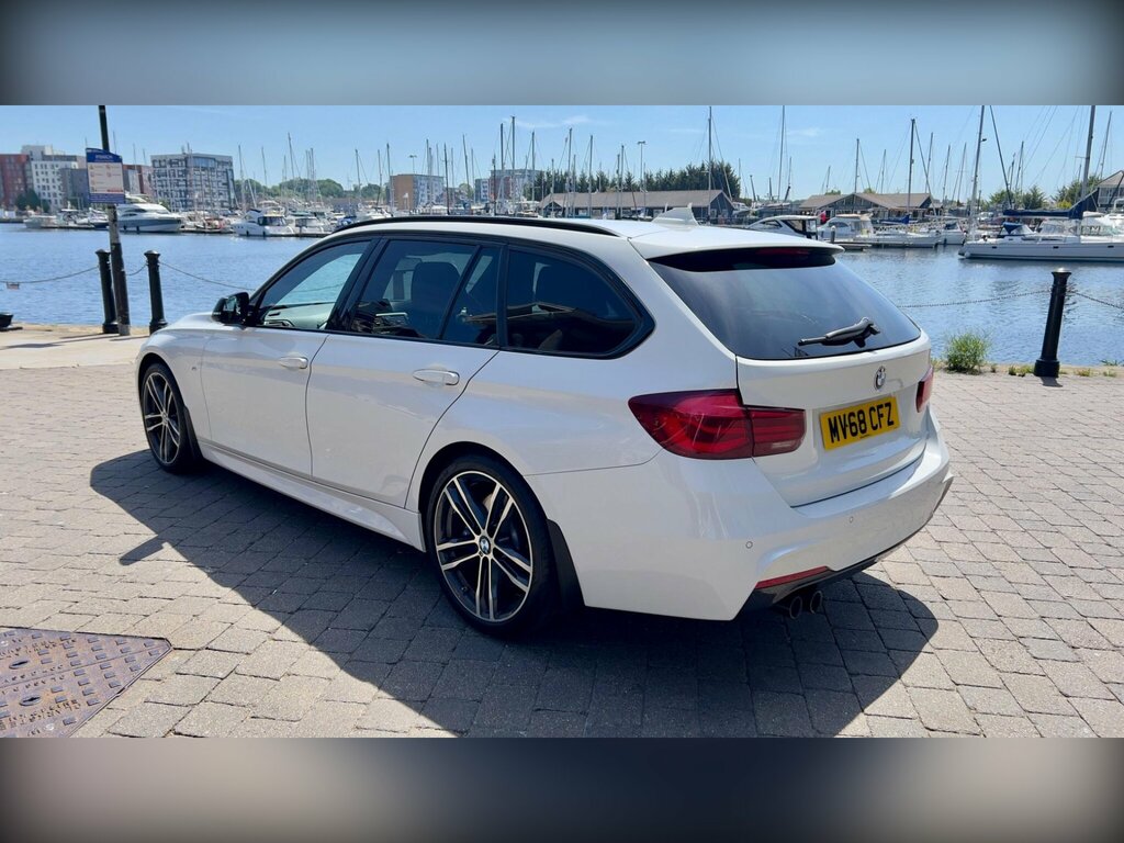 BMW 3 Series 2.0 320I M Sport Shadow Edition Touring MV68CFZ White #2