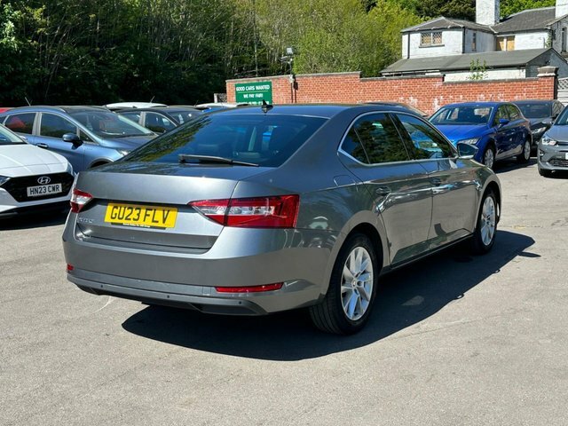 Skoda Superb 1.5 Tsi Act Se Grey #6