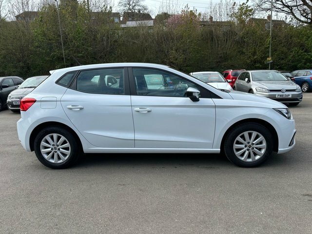 Seat Ibiza 1.0 Tsi Se Hatchback GX23ZKH White #4