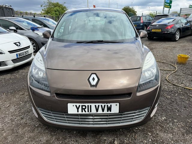 Renault Grand Scenic 1.5 Dci Expression Mpv Brown #2