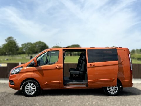 Ford Transit Custom 2.0 300 Limited AY72HPJ Orange #4