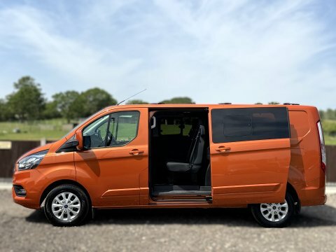 Ford Transit Custom 2.0 300 Limited AY72HPJ Orange #3