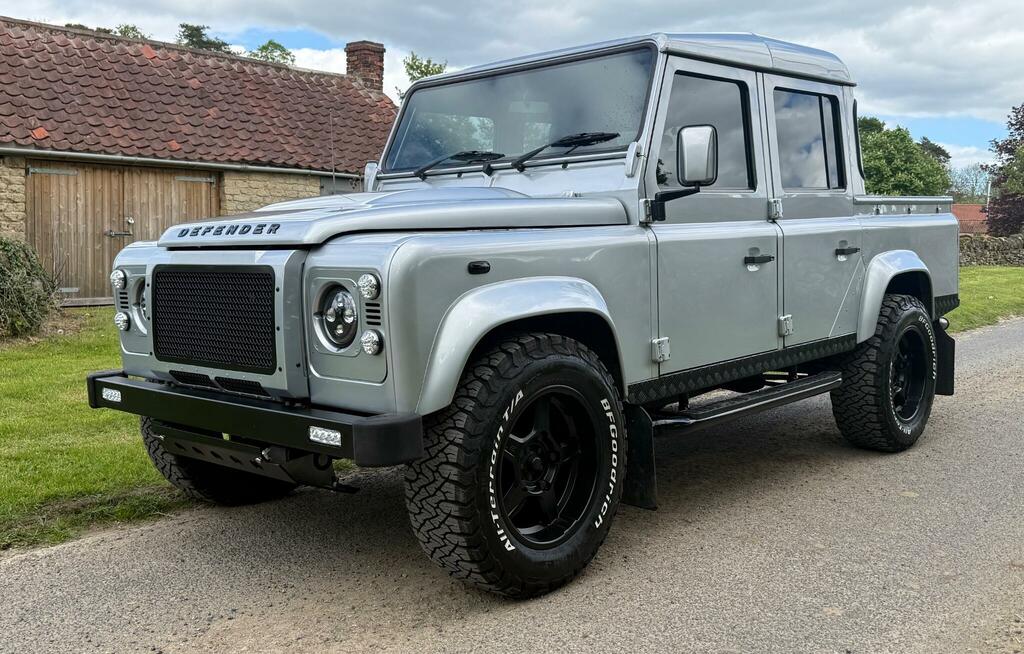 Land Rover Defender 110 2.2 Tdci Xs 4Wd Mwb Euro 5 Silver