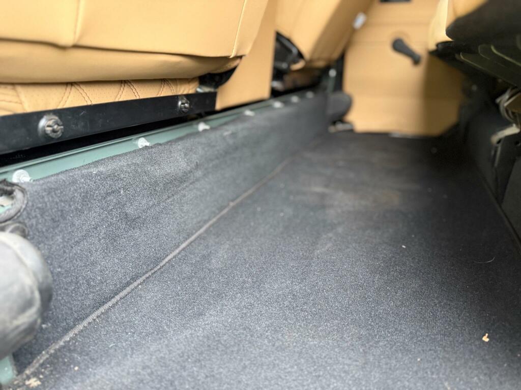 Land Rover Defender 110 2.0 D240 Se 110 Black #55