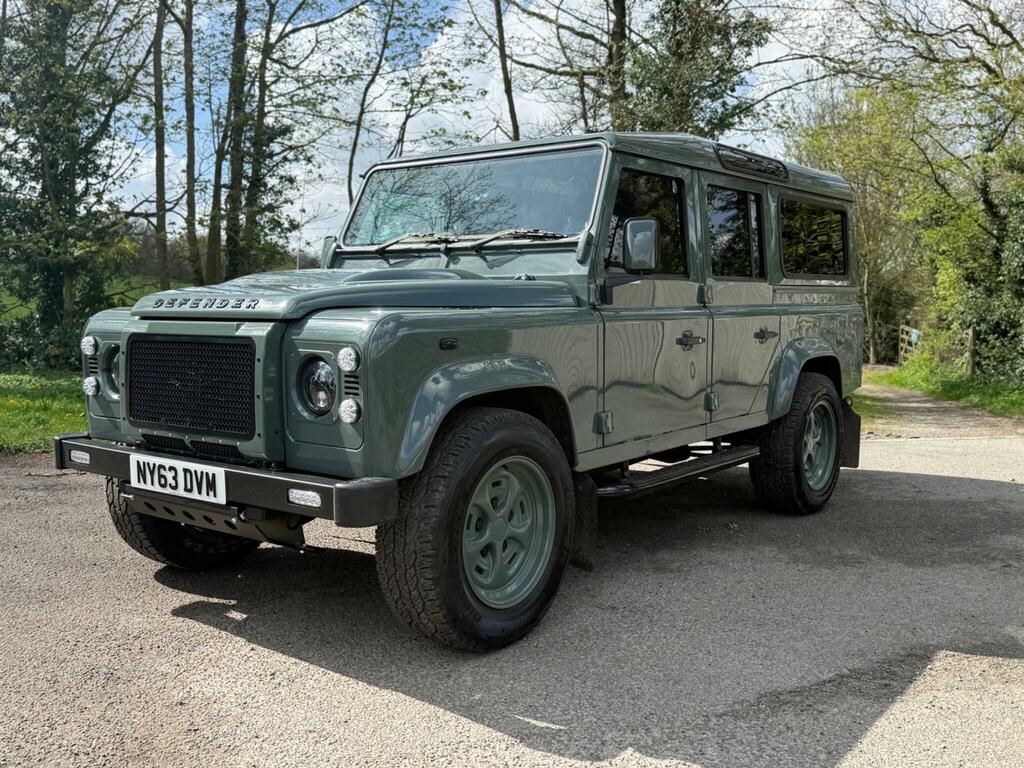 Land Rover Defender 110 2.0 D240 Se 110 Black #14
