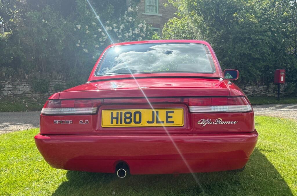 Alfa Romeo Spider 2.0 Mot O5 02 2027 Black #18