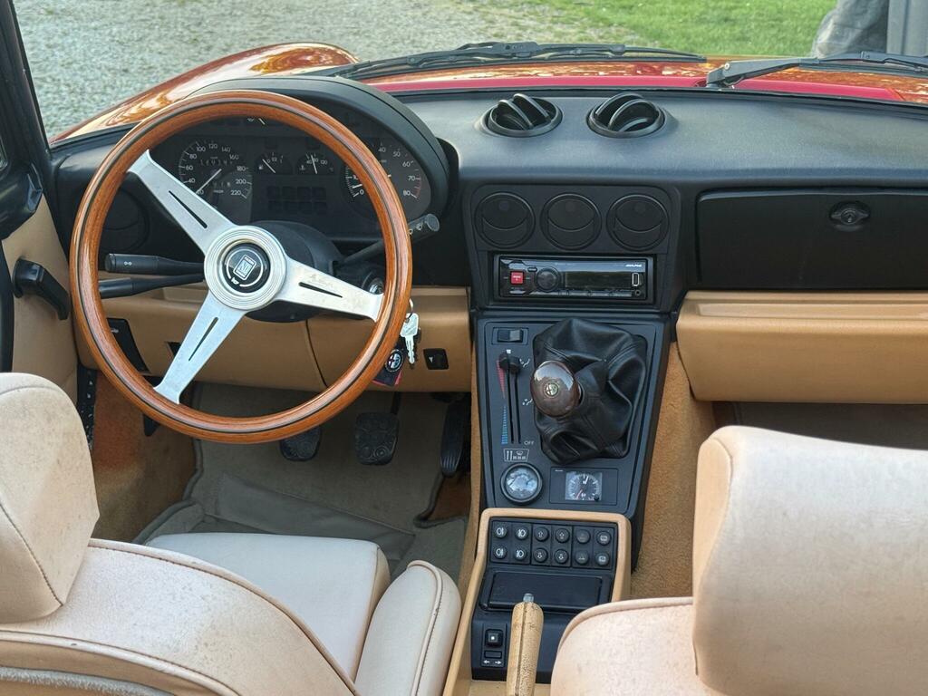 Alfa Romeo Spider 2.0 Mot O5 02 2027 Black #5