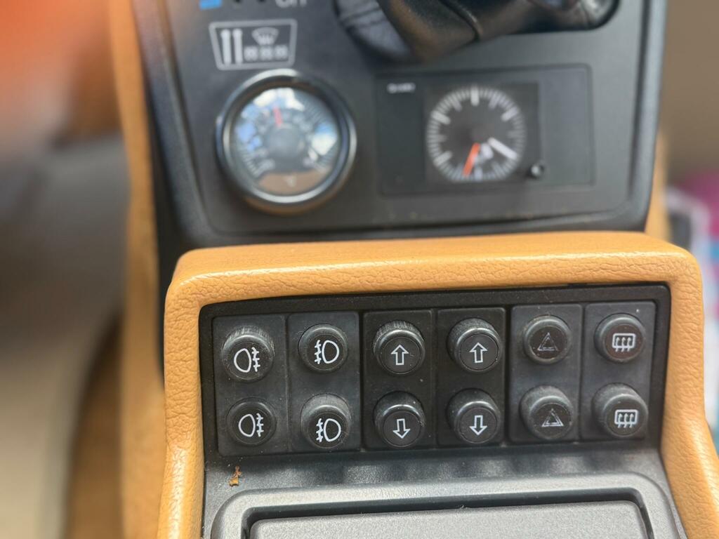 Alfa Romeo Spider 2.0 Mot O5 02 2027 Black #30