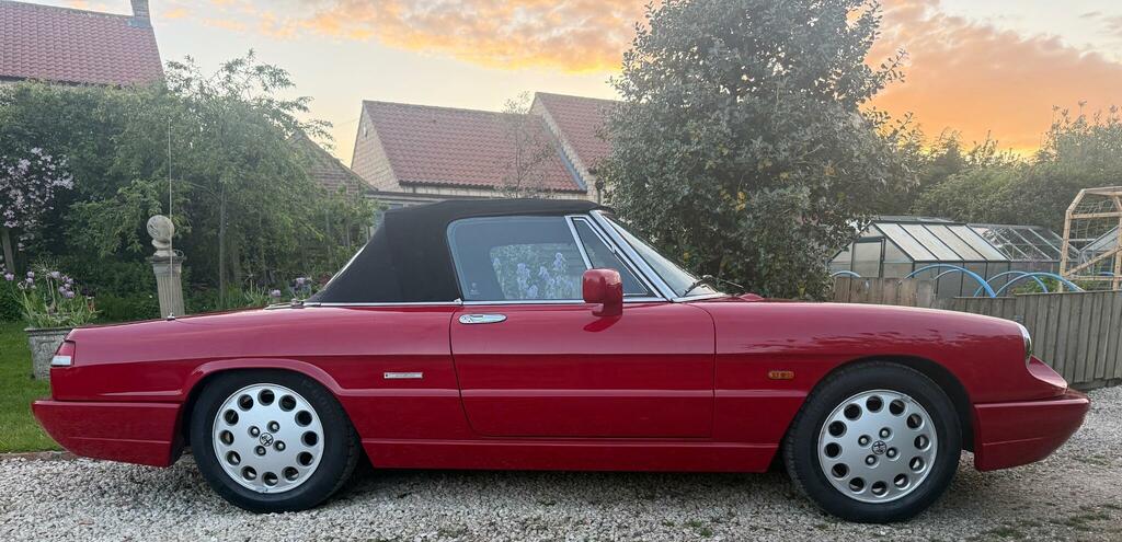 Alfa Romeo Spider 2.0 Mot O5 02 2027 Black #20