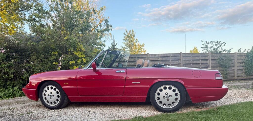 Alfa Romeo Spider 2.0 Mot O5 02 2027 Black #14