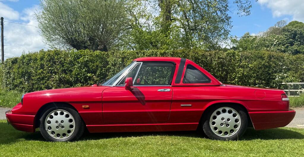 Alfa Romeo Spider 2.0 Mot O5 02 2027 Black #15