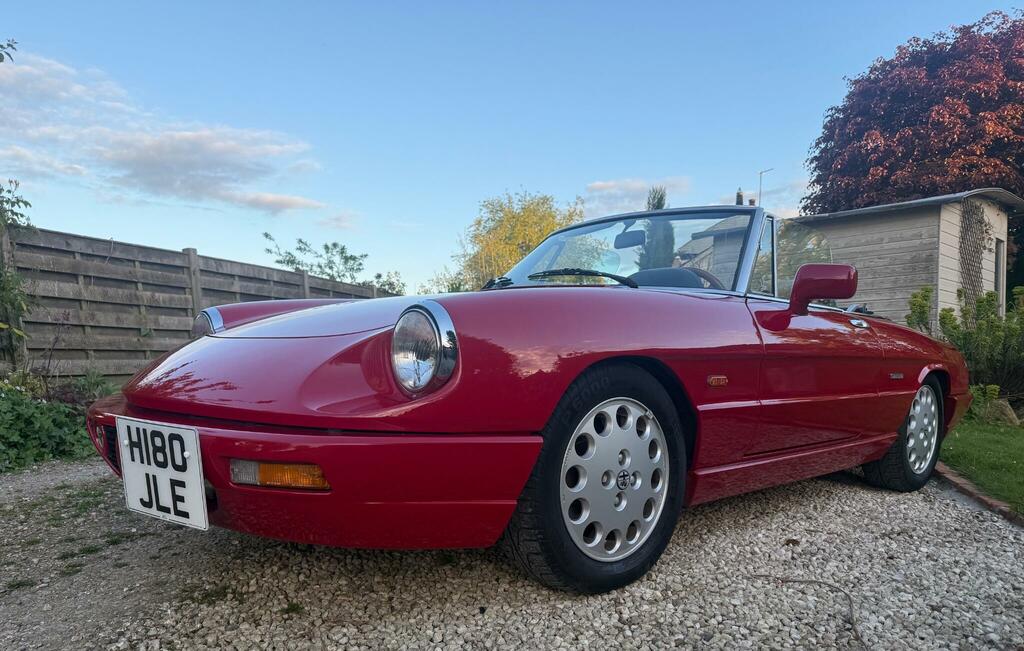 Alfa Romeo Spider 2.0 Mot O5 02 2027 Black #4