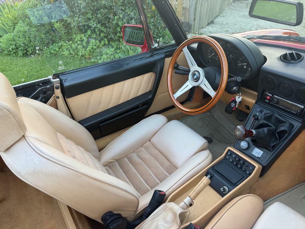 Alfa Romeo Spider 2.0 Mot O5 02 2027 Black #7