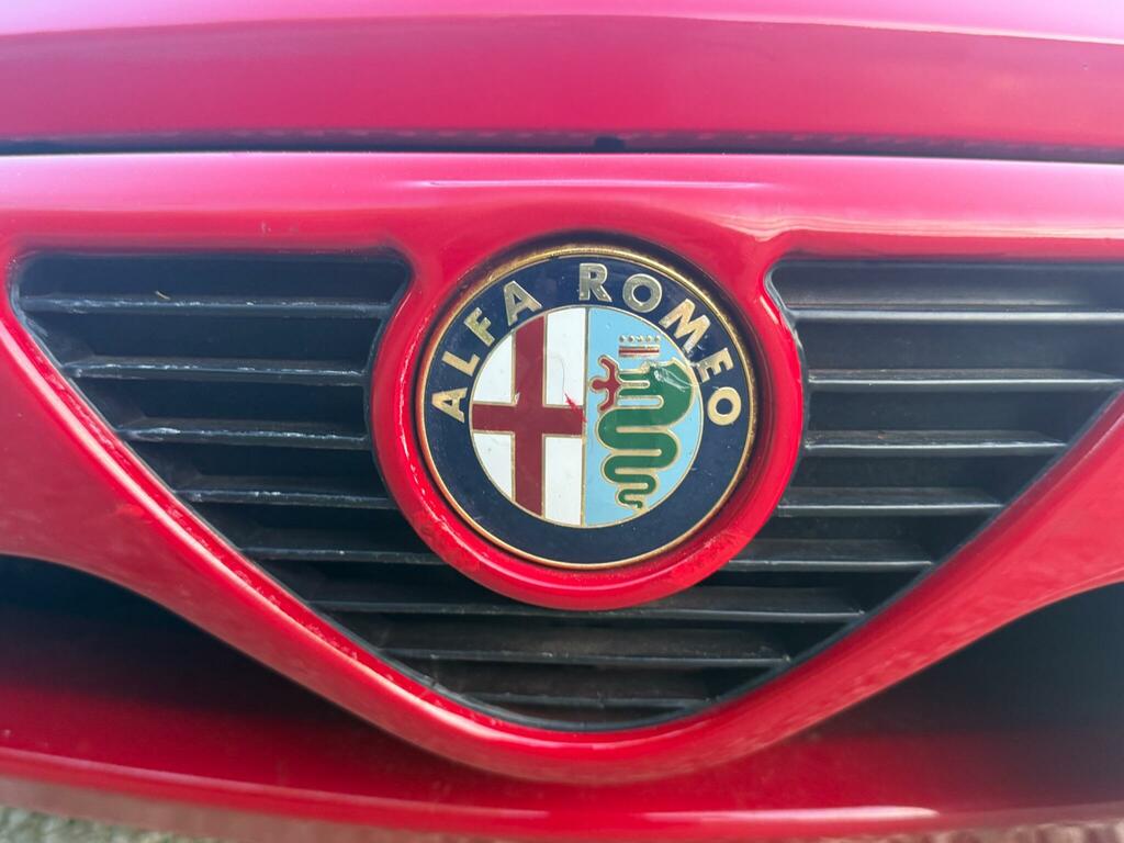 Alfa Romeo Spider 2.0 Mot O5 02 2027 Black #39
