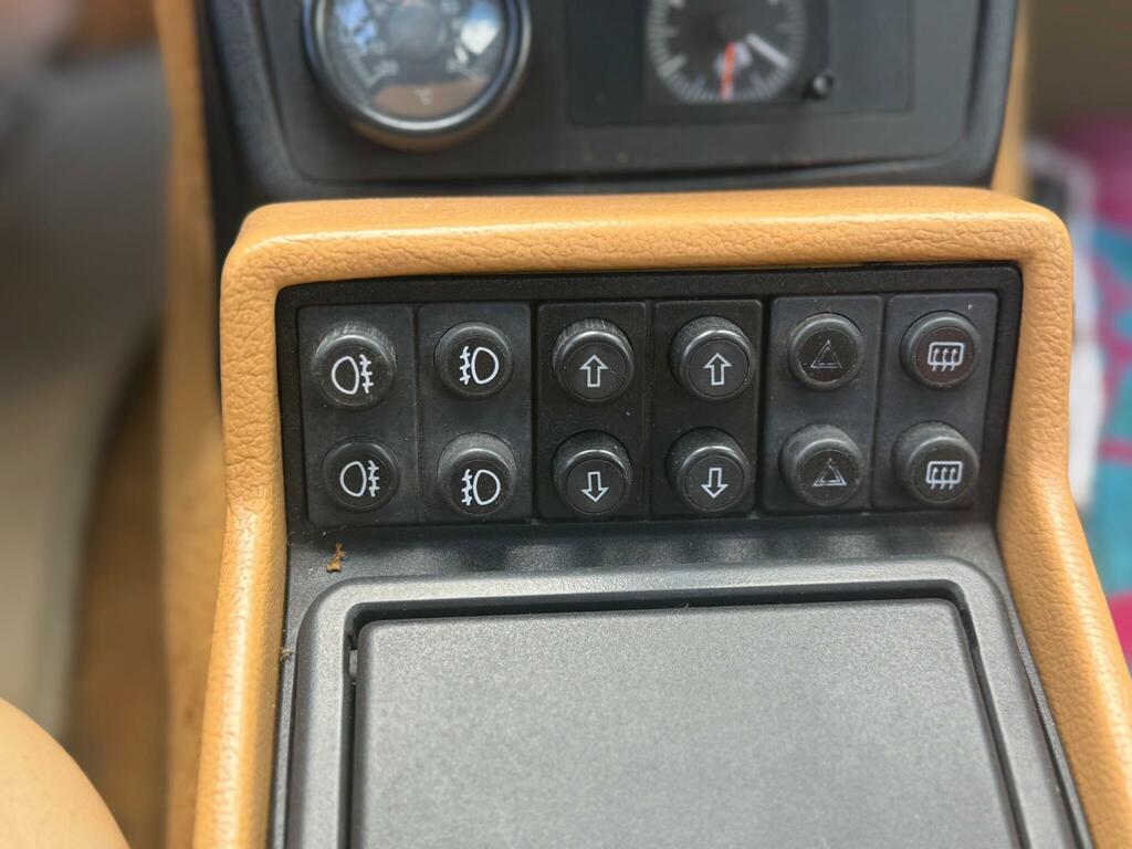 Alfa Romeo Spider 2.0 Mot O5 02 2027 Black #27